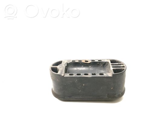 Audi Q7 4M Jacking socket point 4M0802847A