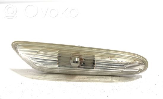BMW 1 E81 E87 Front fender indicator light 6939816