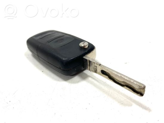 Volkswagen Golf VI Ignition key/card