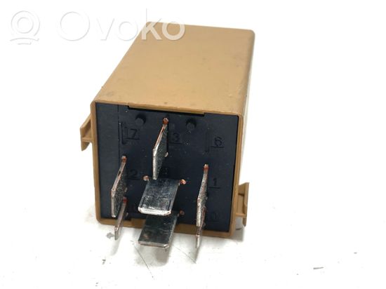 BMW 5 E60 E61 Other relay 61368384505 8384505