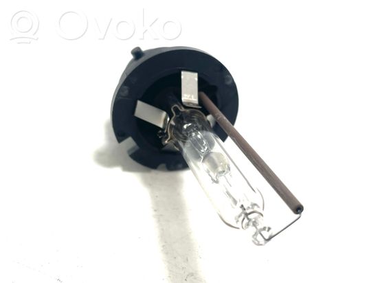 BMW X3 E83 Xenon bulb D2S85122 03VDOTC513