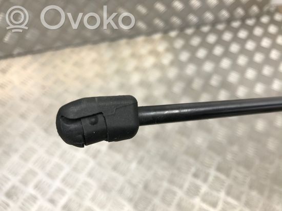 Audi Q3 8U Tailgate/trunk strut/damper 8U0827552