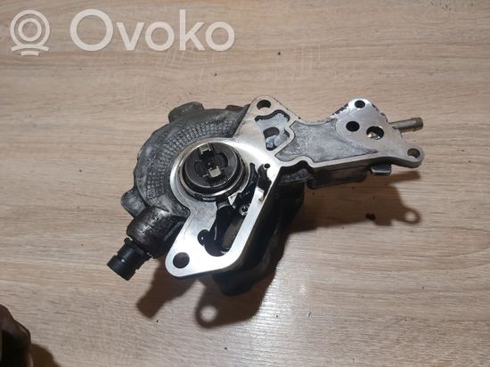 Volkswagen PASSAT B5.5 Vacuum pump 23DRM20004
