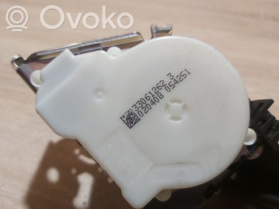 BMW 5 E60 E61 Rear seatbelt 330612623
