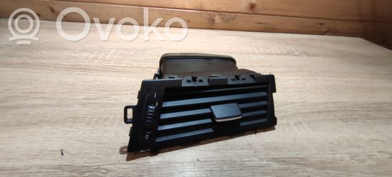BMW 5 E60 E61 Dashboard side air vent grill/cover trim 64226910732