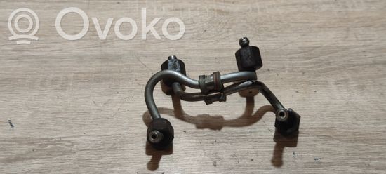 BMW 5 E60 E61 Fuel injector supply line/pipe