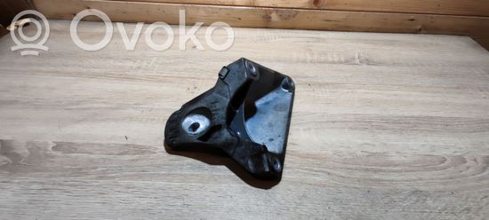 BMW 5 E60 E61 Engine mounting bracket 676915301