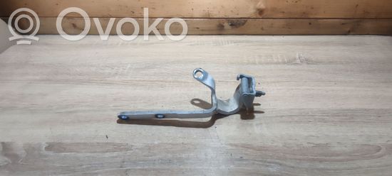 Audi A5 8T 8F Tailgate/trunk/boot hinge 8T0821136A