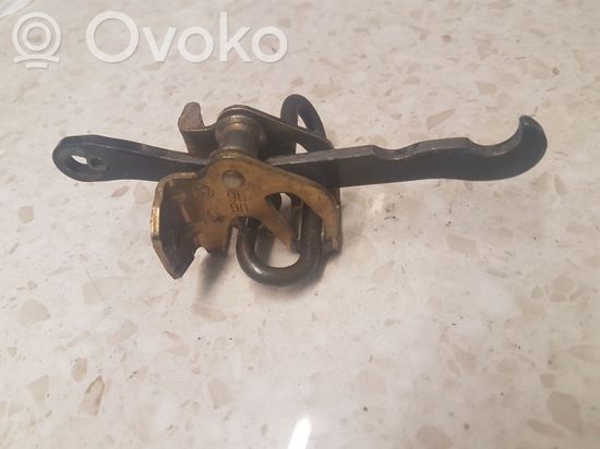 BMW 7 E38 Rear door check strap stopper 8160428H