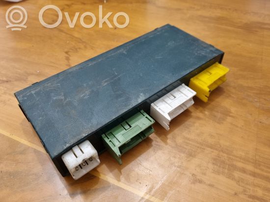 BMW 5 E34 Comfort/convenience module 8355817 61358355817