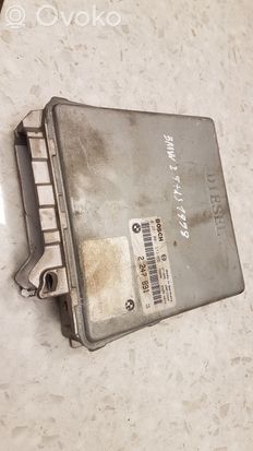 BMW 5 E39 Engine control unit/module 0281001373 2247891