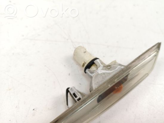 BMW 5 E60 E61 Front indicator light