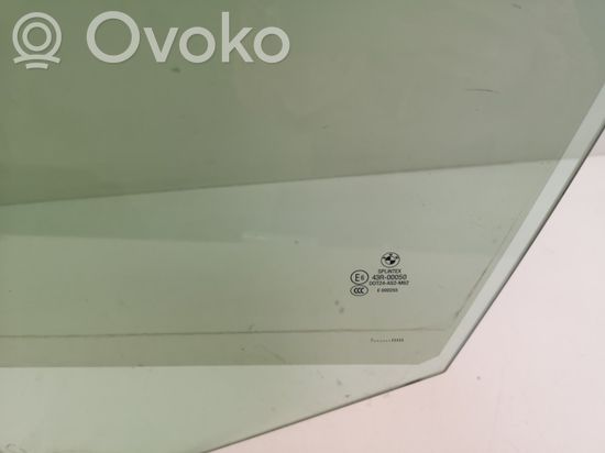 BMW 5 E60 E61 Front door window glass four-door