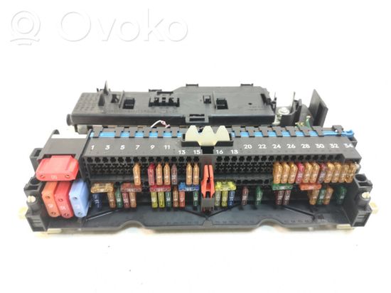 BMW X3 E83 Fuse module 8364542