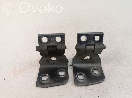 BMW X3 E83 Front door hinge set 3402821 3402819