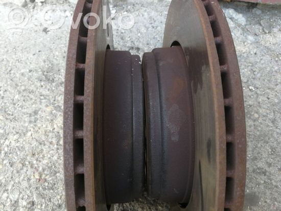 BMW 5 E60 E61 Rear brake disc