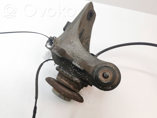 BMW 5 E60 E61 Rear wheel hub