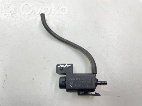 BMW 5 E60 E61 Vacuum valve 72234100 1742712