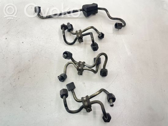 BMW 5 E60 E61 Fuel injector supply line/pipe