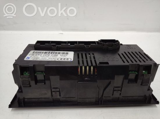 Audi A4 S4 B7 8E 8H Climate control unit 8E0820043BJ