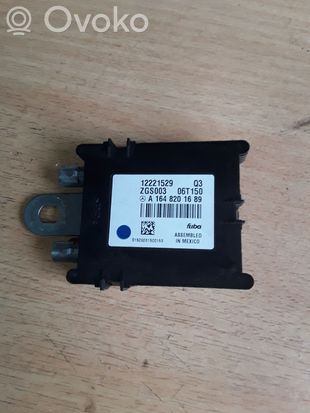 Mercedes-Benz R W251 Aerial antenna amplifier A1648201689