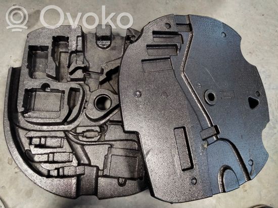 BMW 5 E60 E61 Spare wheel section trim 9120060