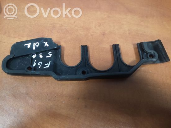 BMW 5 E60 E61 Other engine bay part 7520907