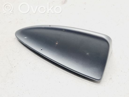 BMW 5 E60 E61 Roof (GPS) antenna cover 6921905 D9206401