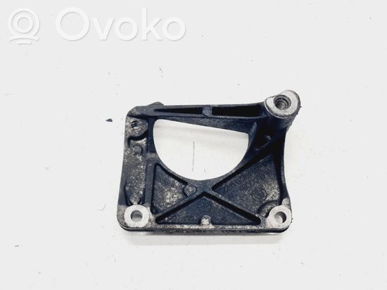 BMW 5 E60 E61 Engine mounting bracket 22116761117