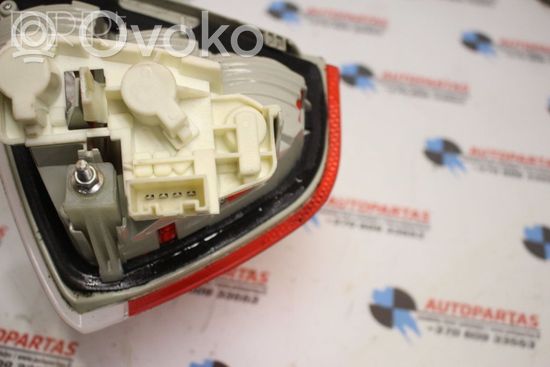BMW 3 E90 E91 Tailgate rear/tail lights 6937459 6937459 6937459