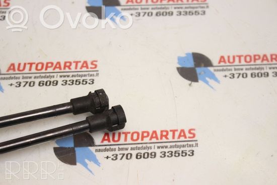 BMW 5 E60 E61 Front bonnet/hood damper/strut 7008745 7008745 7008745