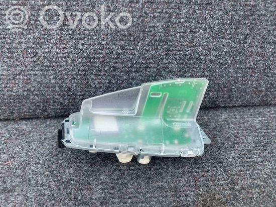 BMW X1 E84 Aerial GPS antenna