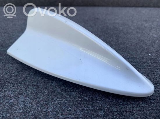 BMW 3 E90 E91 Roof (GPS) antenna cover