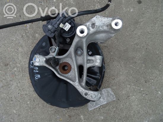 Volkswagen PASSAT B8 Stub axle
