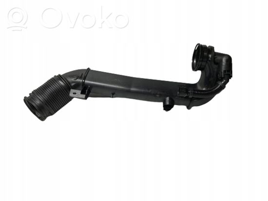 BMW 2 F46 Intercooler hose/pipe 8511377