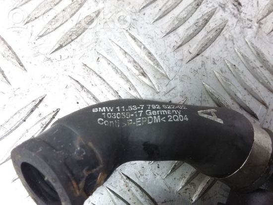 BMW 5 E60 E61 Engine coolant pipe/hose 11537792622