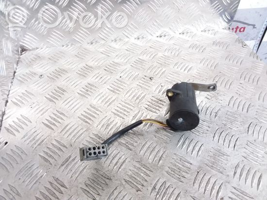 BMW 5 E34 Accelerator pedal position sensor 0205001040 2245690