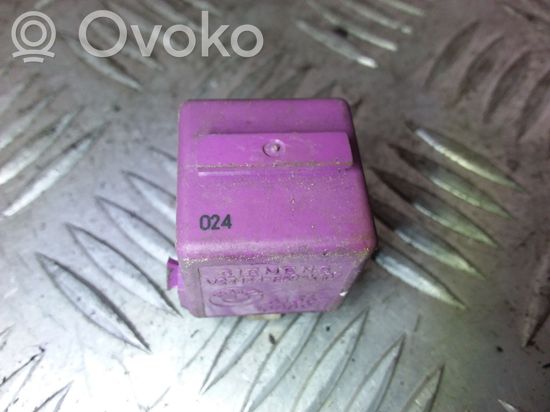 BMW 3 E36 Other relay 1388911 024