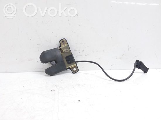 Audi A6 S6 C4 4A Tailgate/trunk/boot lock/catch/latch