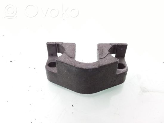 BMW 5 E60 E61 Fuel Injector clamp holder