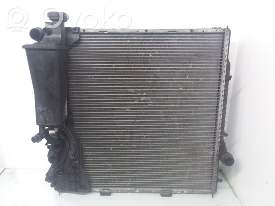 BMW X5 E53 Coolant radiator 1439103 7787040