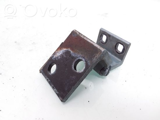 BMW X5 E53 Front door lower hinge 8265156 8265159