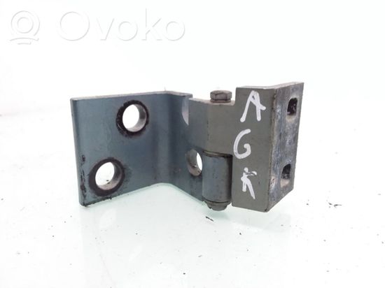 BMW X5 E53 Rear door lower hinge 8265167 8265169