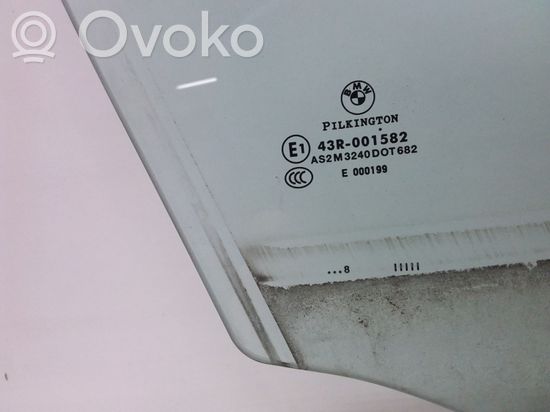 BMW 3 E90 E91 Front door window glass four-door