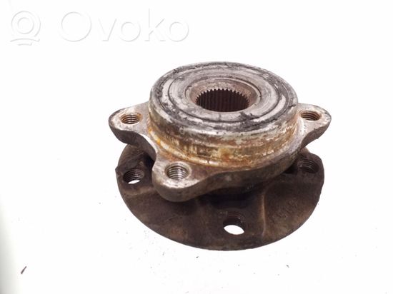 Audi A4 S4 B6 8E 8H Front wheel hub 4B0615Z