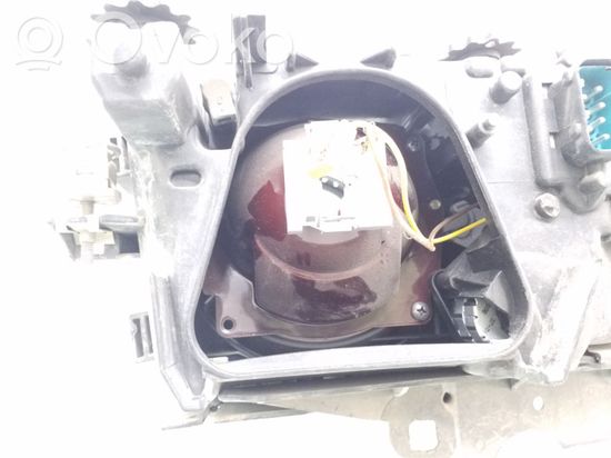 BMW 7 E38 Headlight/headlamp 0301043201 83520219