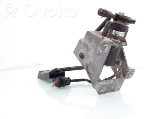 Audi A6 S6 C4 4A Accelerator throttle pedal 4A1721507G 028907475B 0205001032
