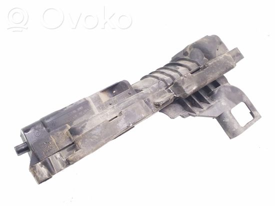 BMW 3 E46 Radiator mount bracket 1436248