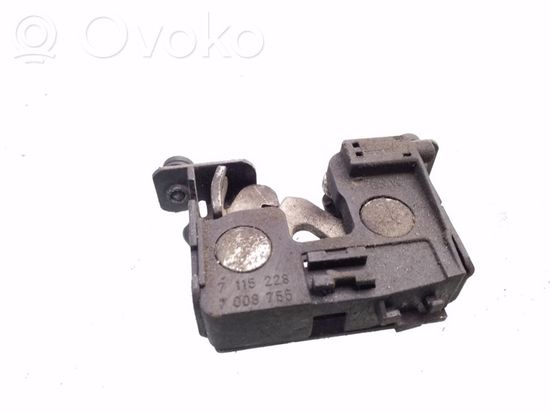 BMW 5 E60 E61 Engine bonnet/hood lock/catch 7115229 7115228