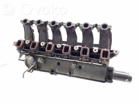 BMW 5 E39 Intake manifold 7789329